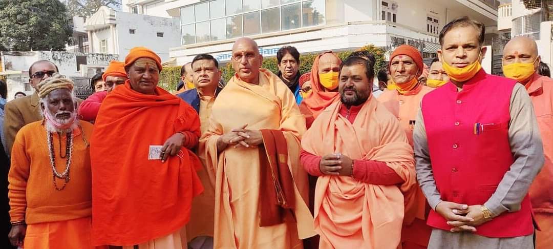 Swami Avdheshanand Giri after casting their vote in haridwar